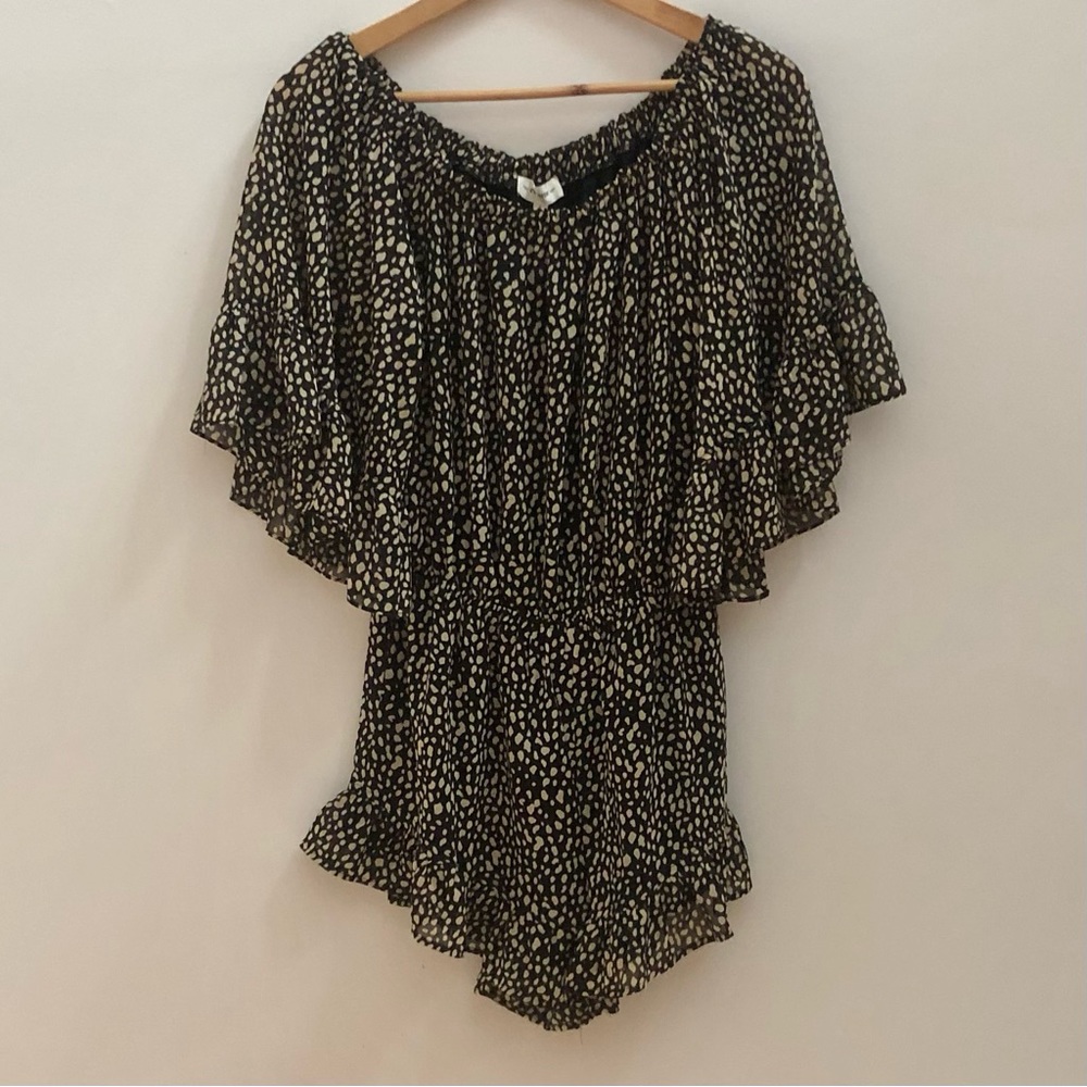 NWT Eesome Shorts Romper with Ruffles